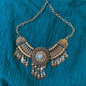 Large chunky necklace